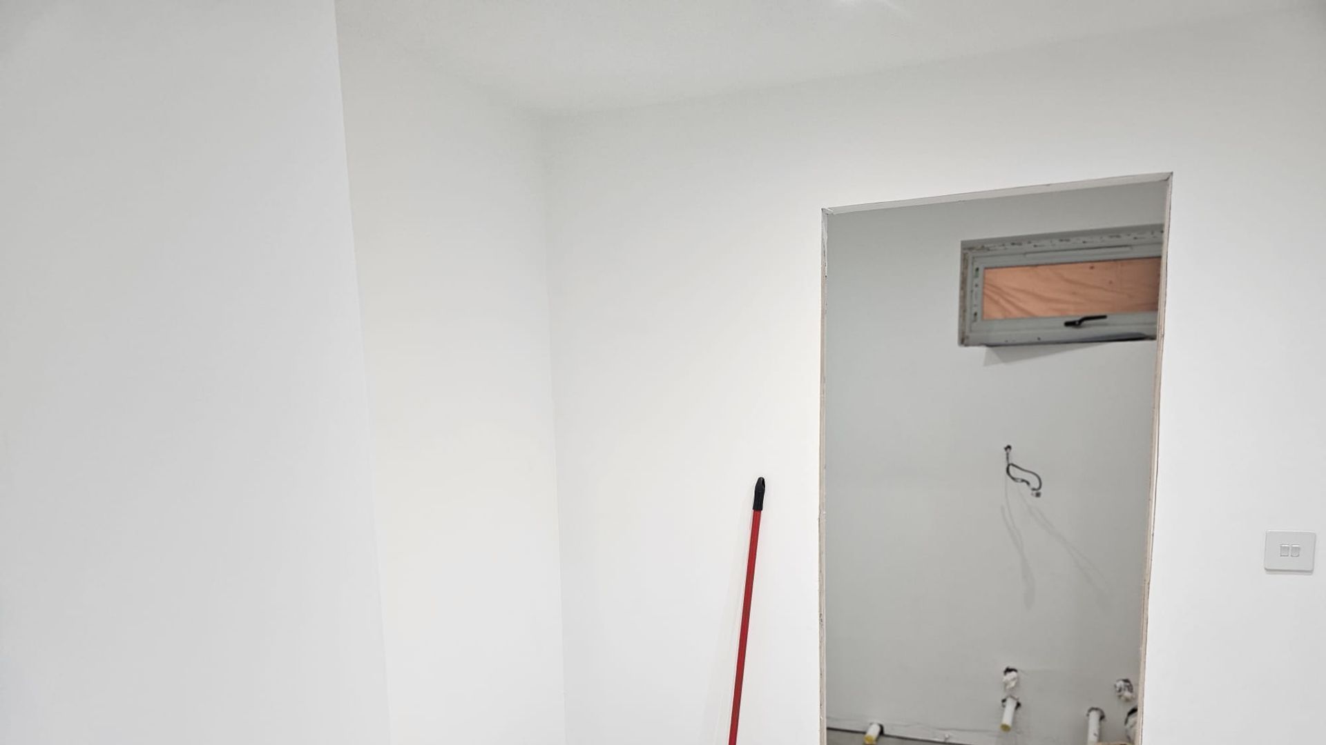 Wall & Ceiling Spraying