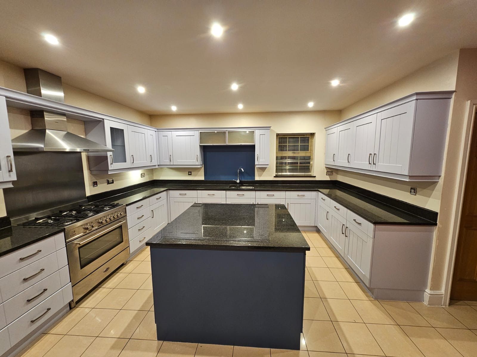 Kitchen Spraying Gallery