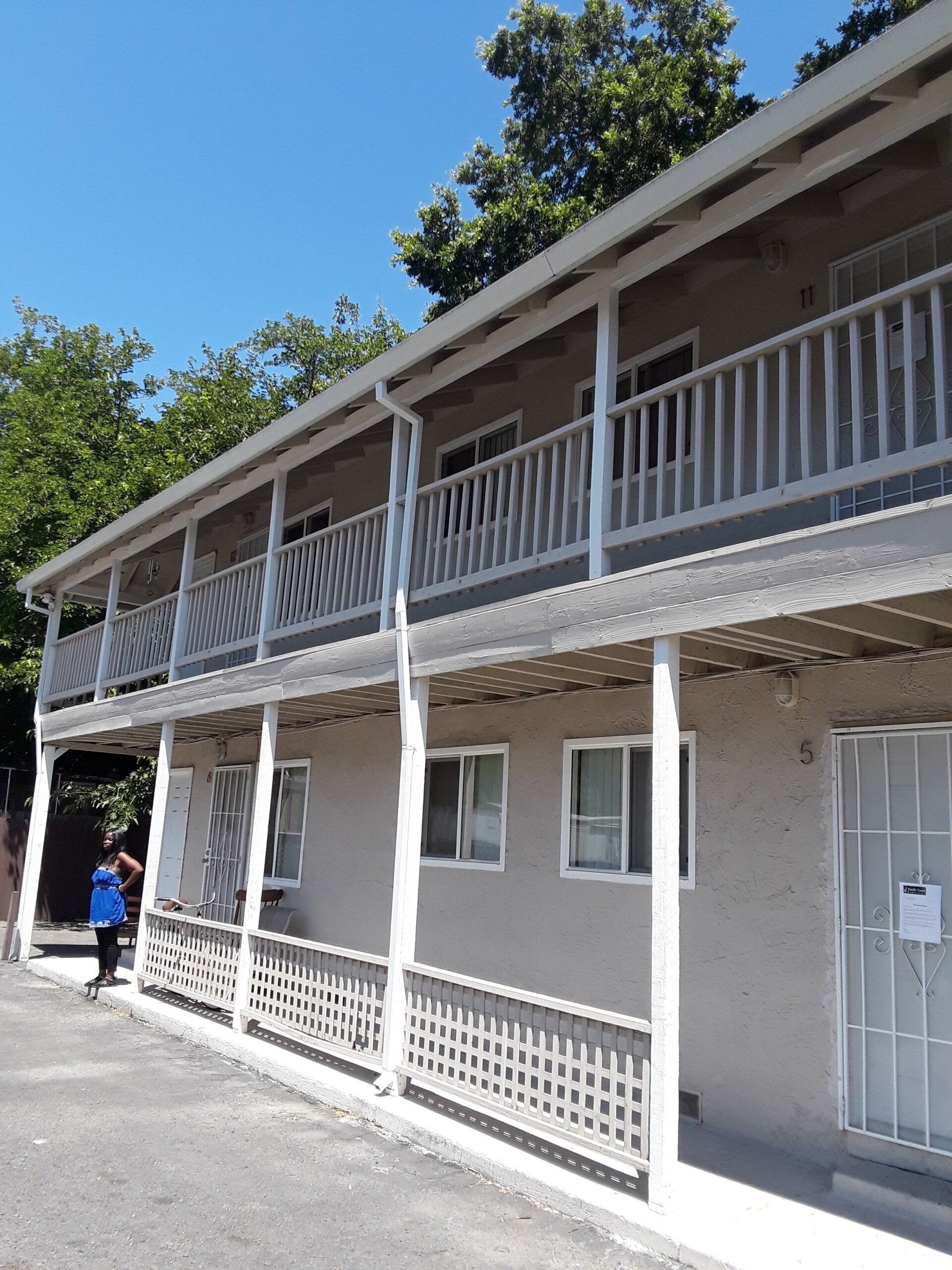 Sacramento Avenue Apartments