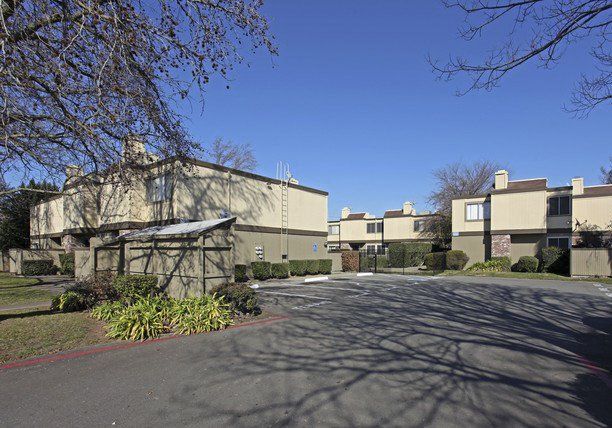 Silver Creek Townhomes