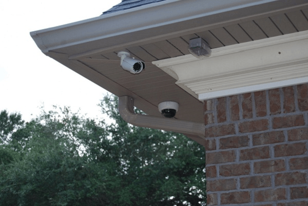 Home Video Cameras & Monitoring - Outdoor Cameras