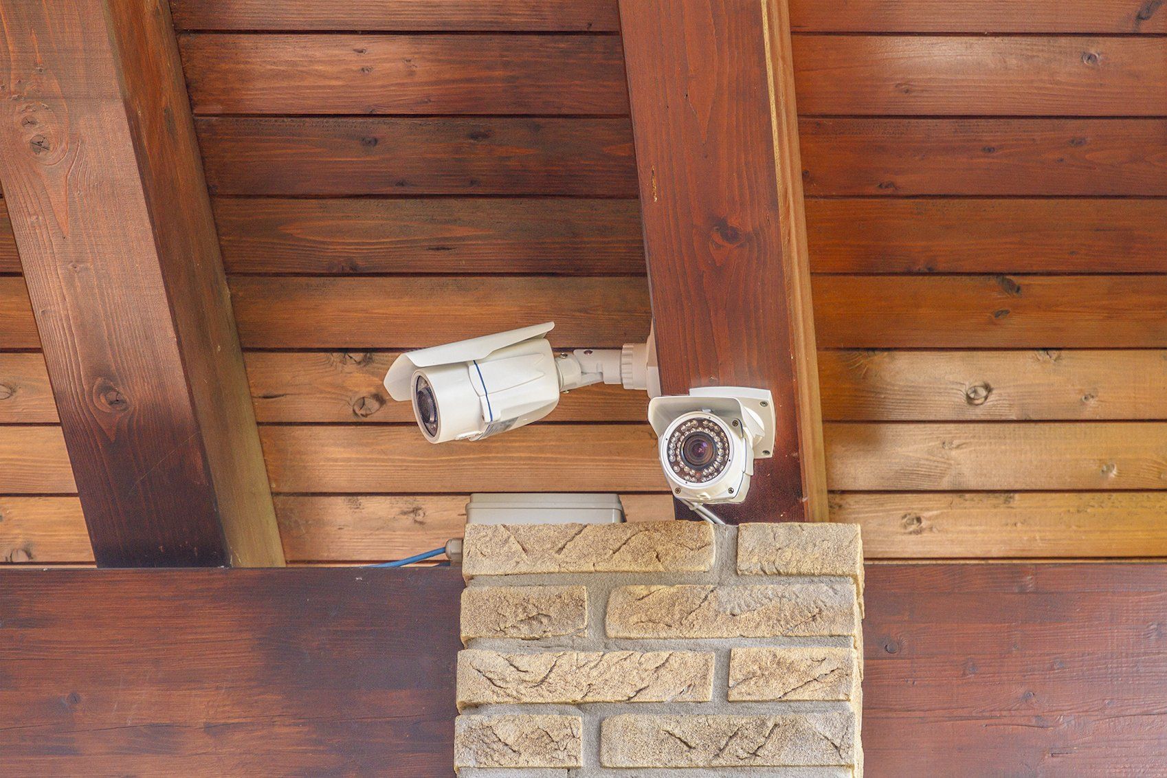 Home Security Cameras & Video