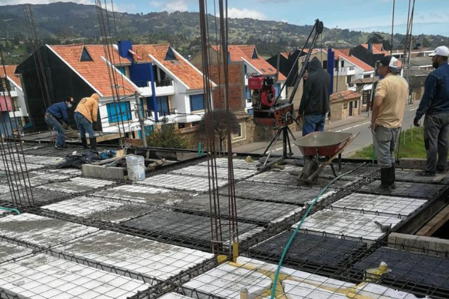 M R ICOPOR PARA OBRAS S.A.S