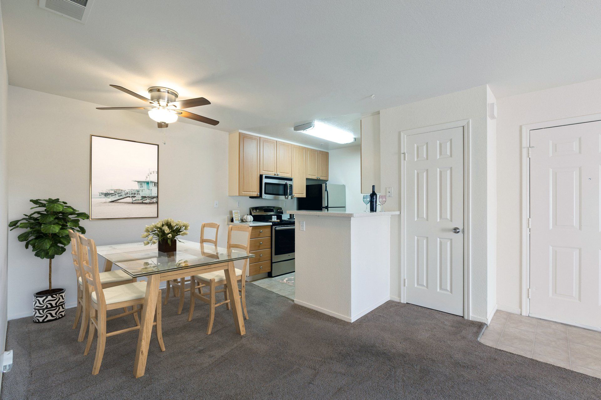 Photo Gallery Portola Meadows Apartments in Livermore, CA