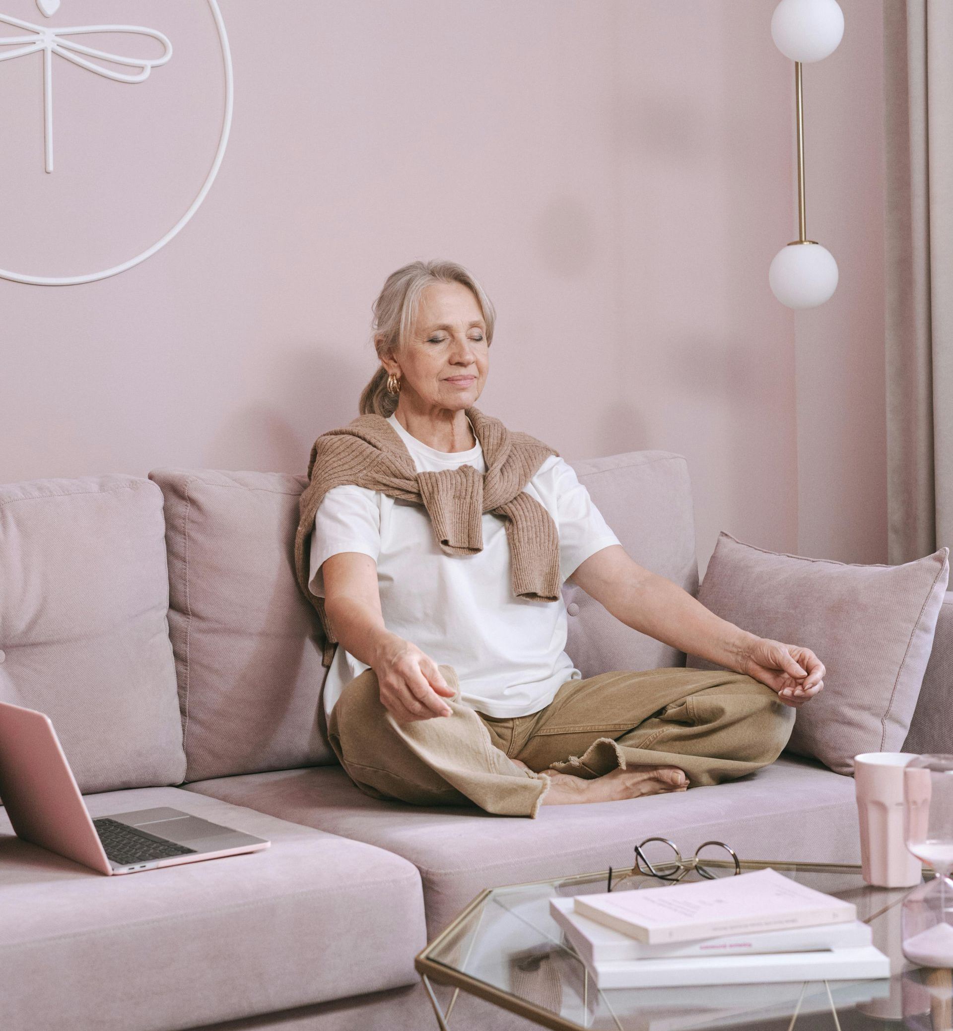 Treatment in Your Home
Experience the essence of calm — where beauty meets stillness.
I bring each treatment to you, allowing your skin and soul to unwind in the serenity of your own space.
No rushing, no distractions — just a gentle ritual of care, created for you to rest, breathe, and glow from within.
De Femme à Femme — from woman to woman, with grace, presence, and timeless elegance.
