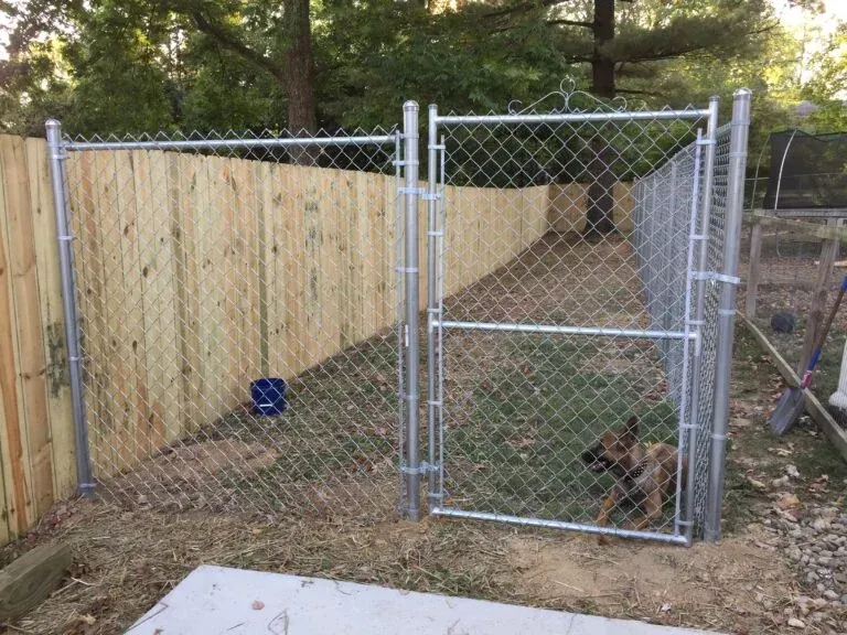 Chain-Link Fence Kits