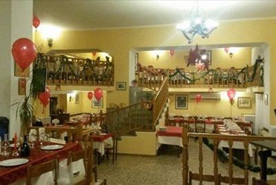 Albergo ristorante con sala per cerimonie