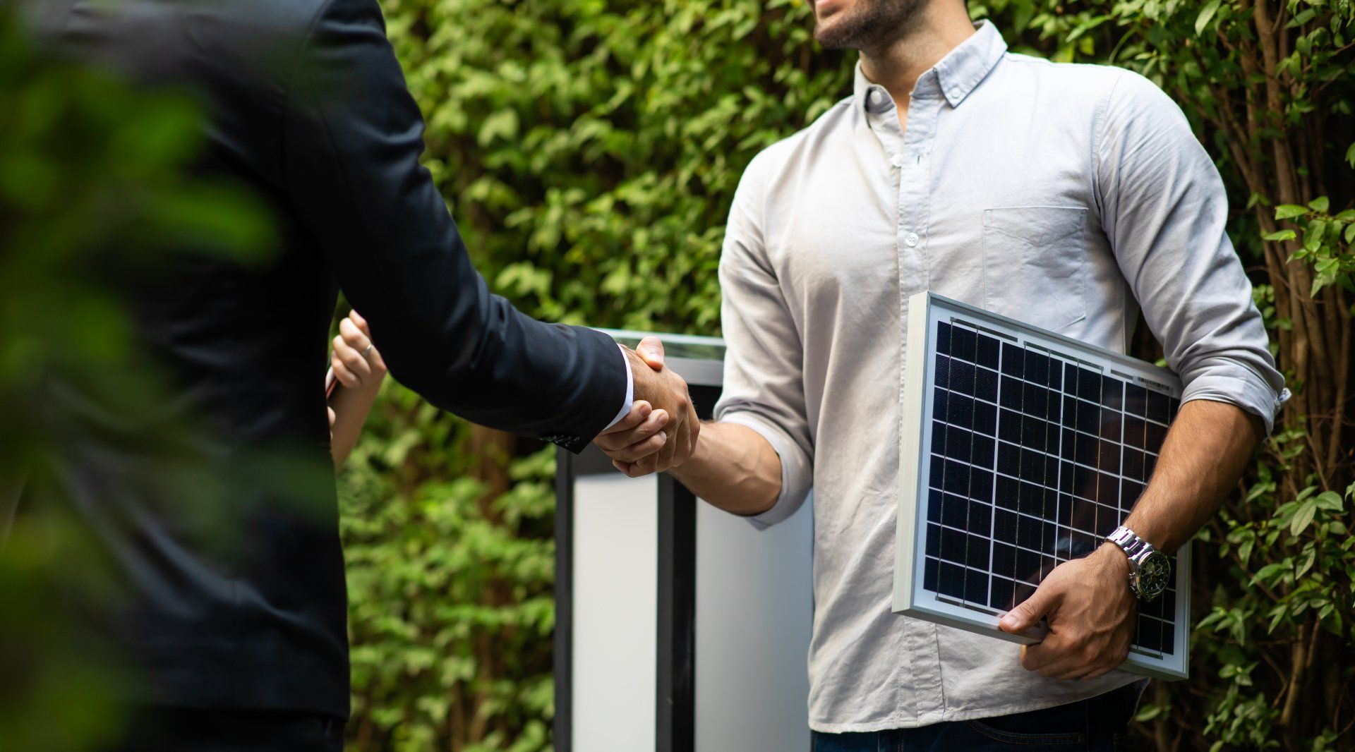 how-to-sell-solar-panels-door-to-door