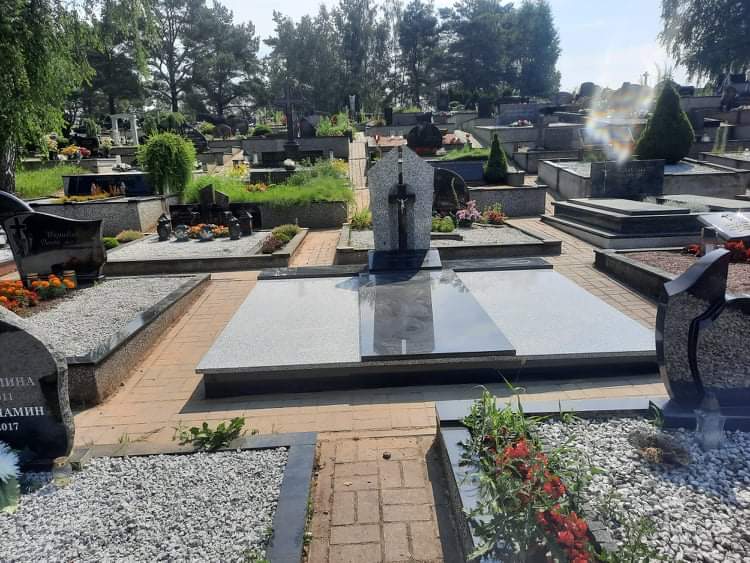 Granito plokščių gamyba