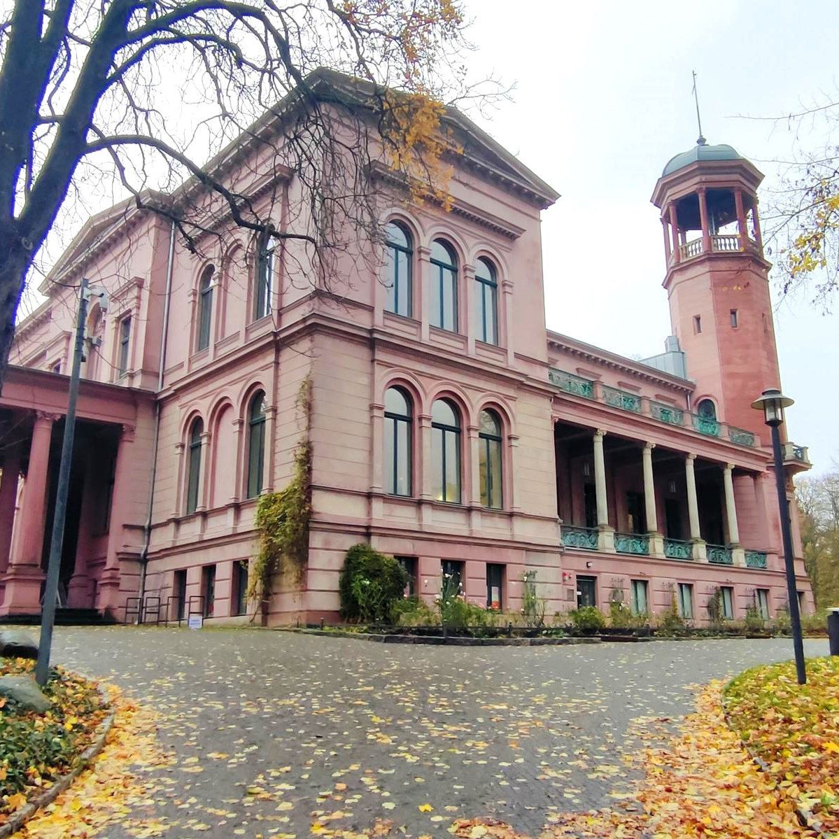 Schloss Biesdorf, Immobiliengutachter
