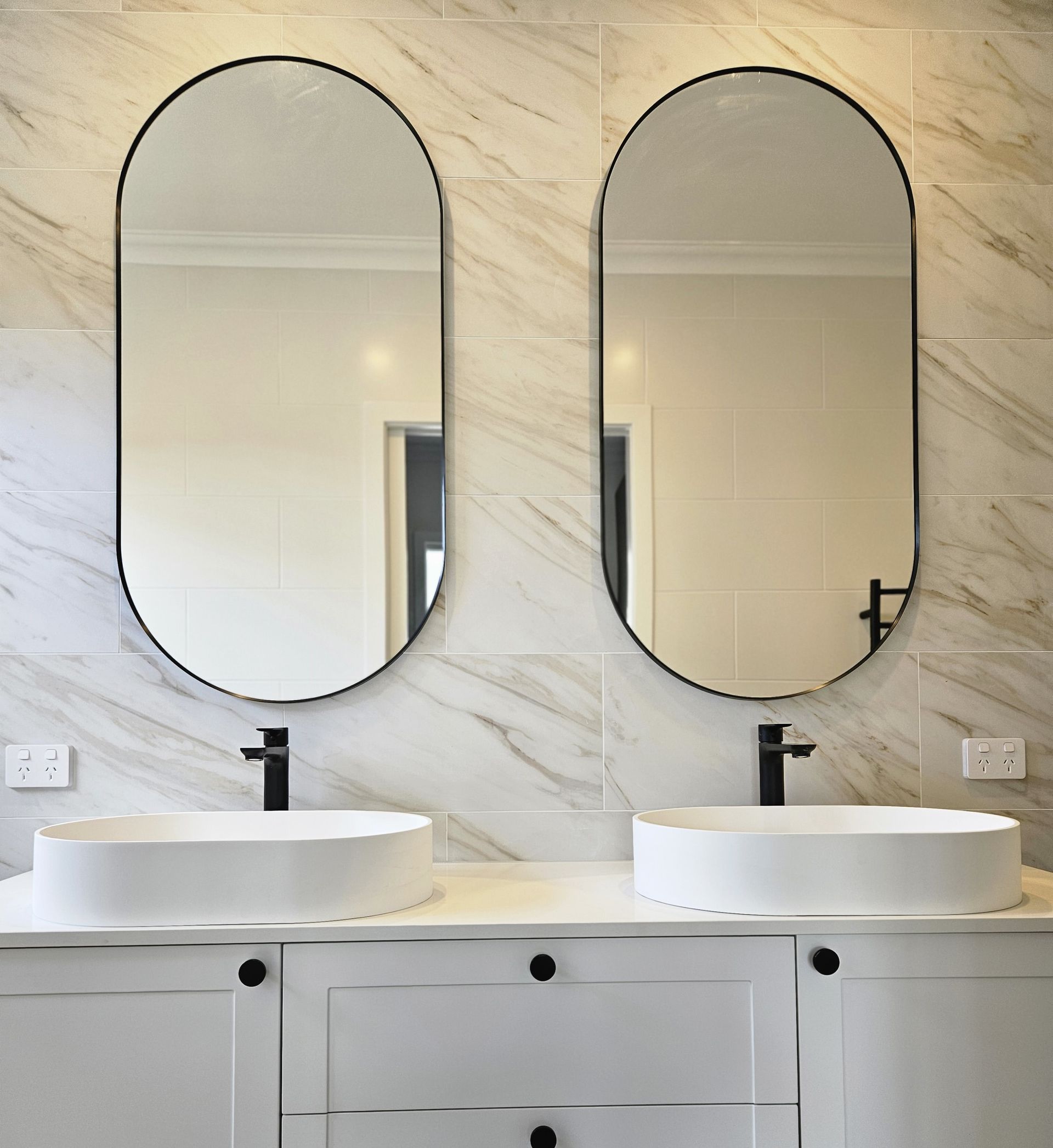 Bathroom inspection for house presale