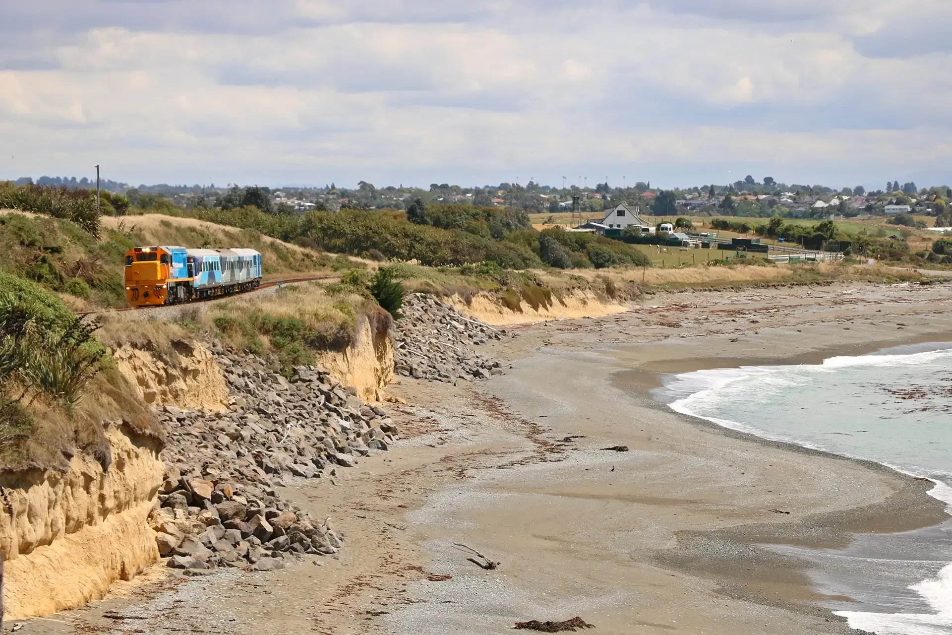 The Mainlander Deep South 8-day tour of the South Island of New Zealand
