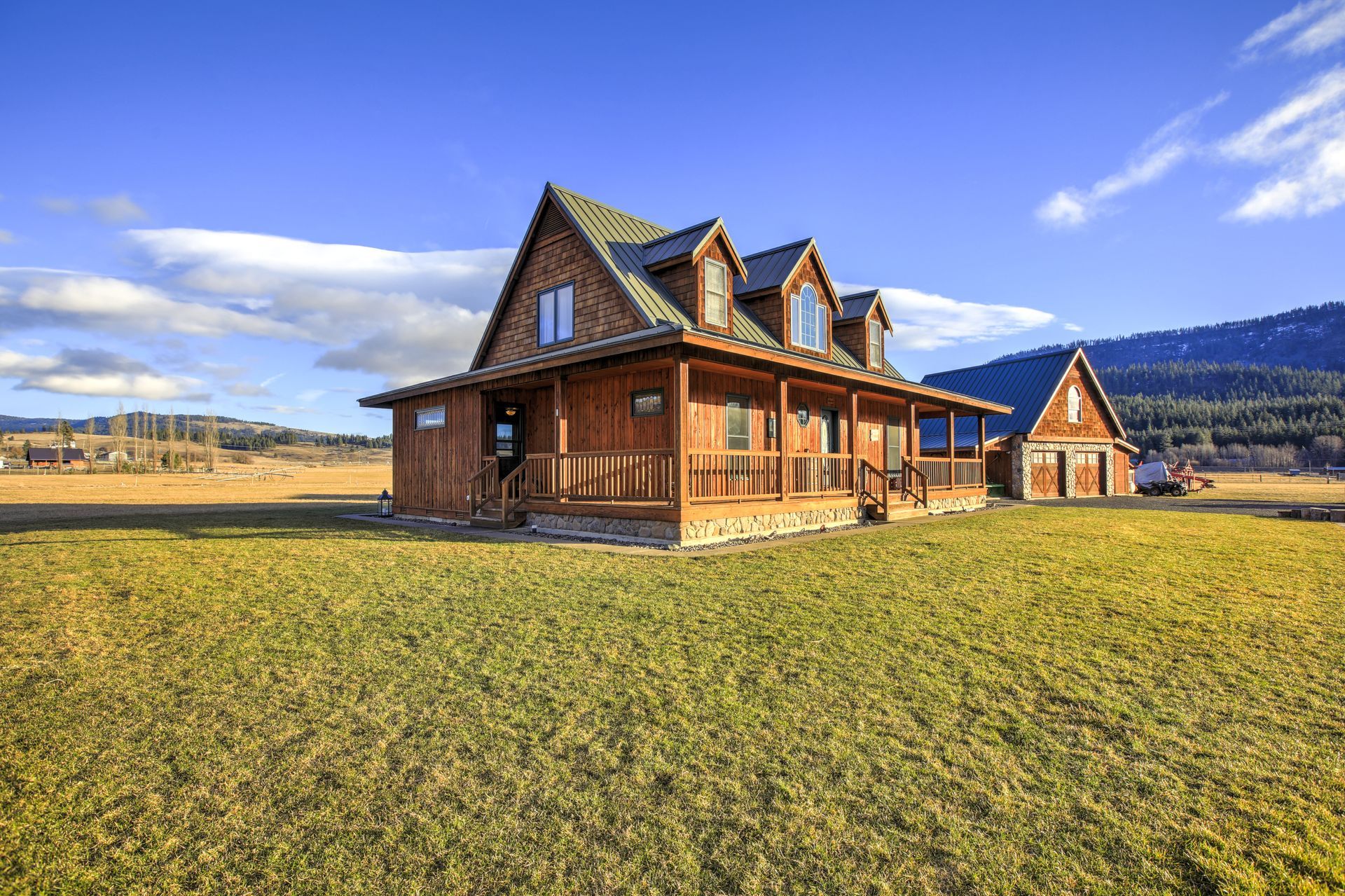 image of a home in a field in Dallas, Texas