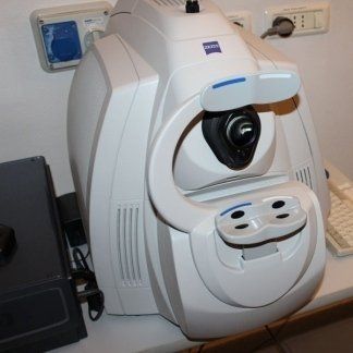 strumentazione per visite oculistiche