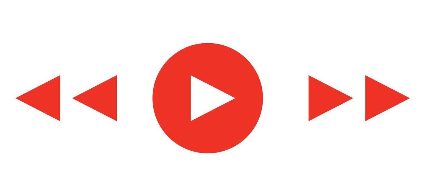 A red play button with four arrows pointing in opposite directions on a white background.