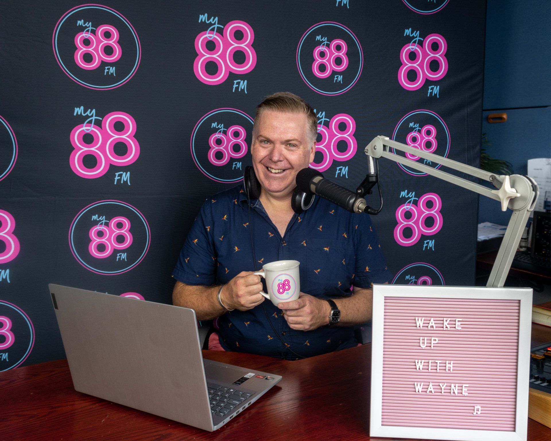 Getting to Know Wayne Tunks, Breakfast announcer on My88 FM Your home of the eighties!