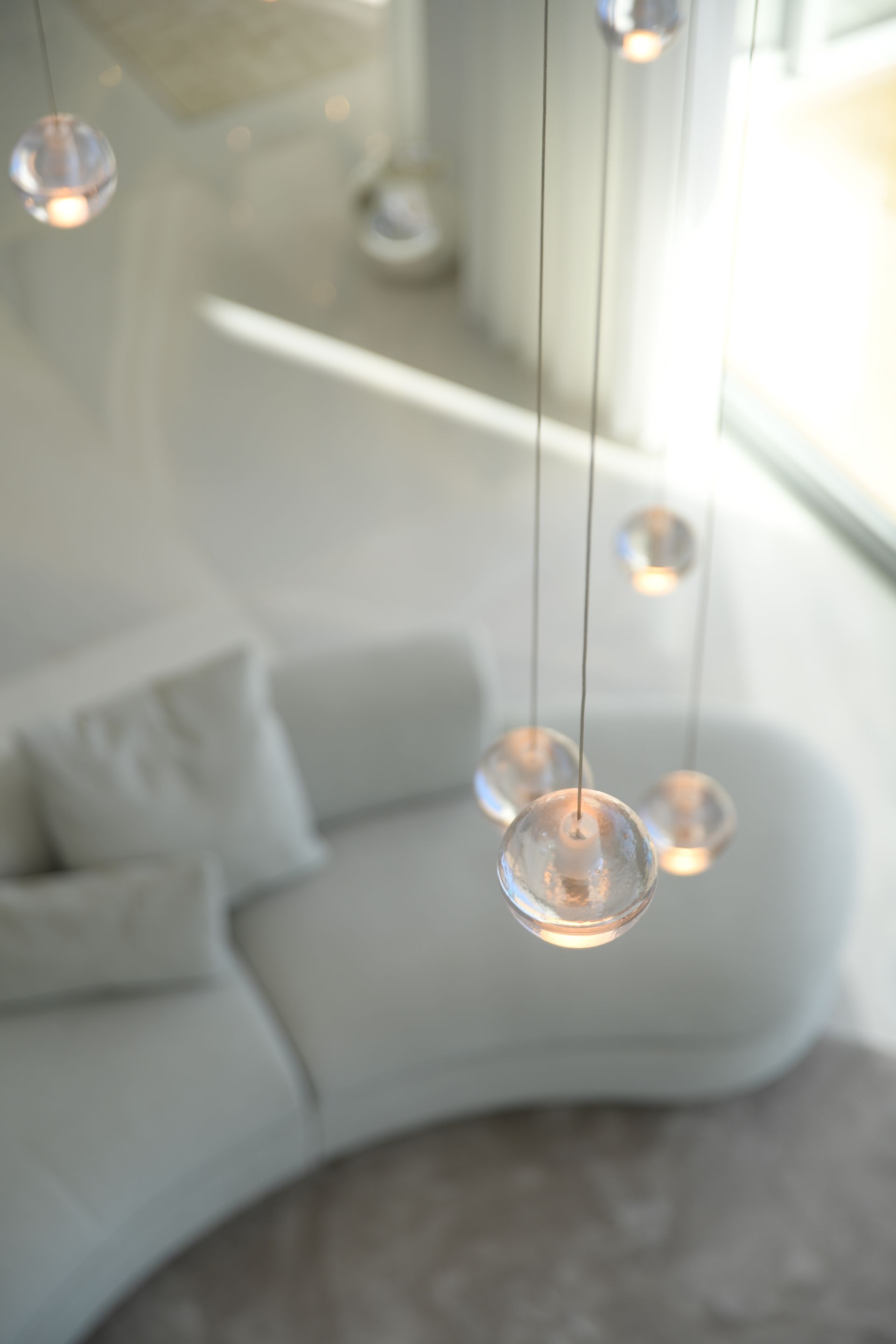 image showing a moodboard in earthy and luxurious materials