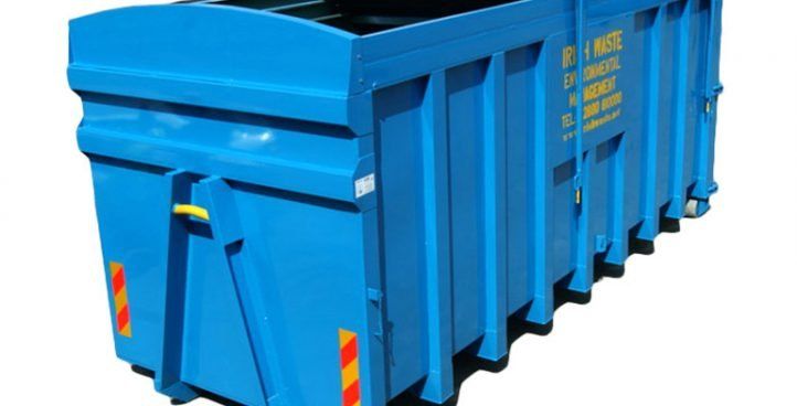 CONTAINER WITH SLIDING PLASTIC LID