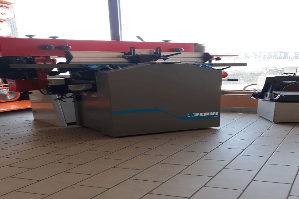 Pialla filo spessore Fervi