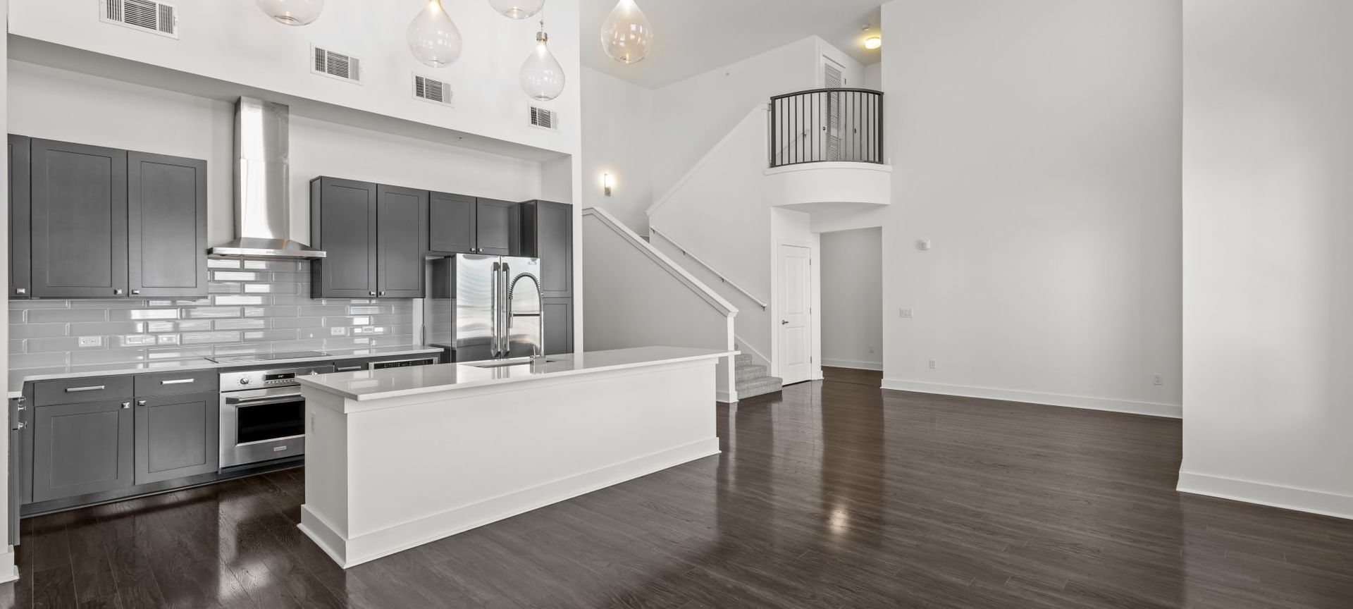 luxury-studio-1-2-3-4-bedroom-apartments-in-downtown-nashville-tn