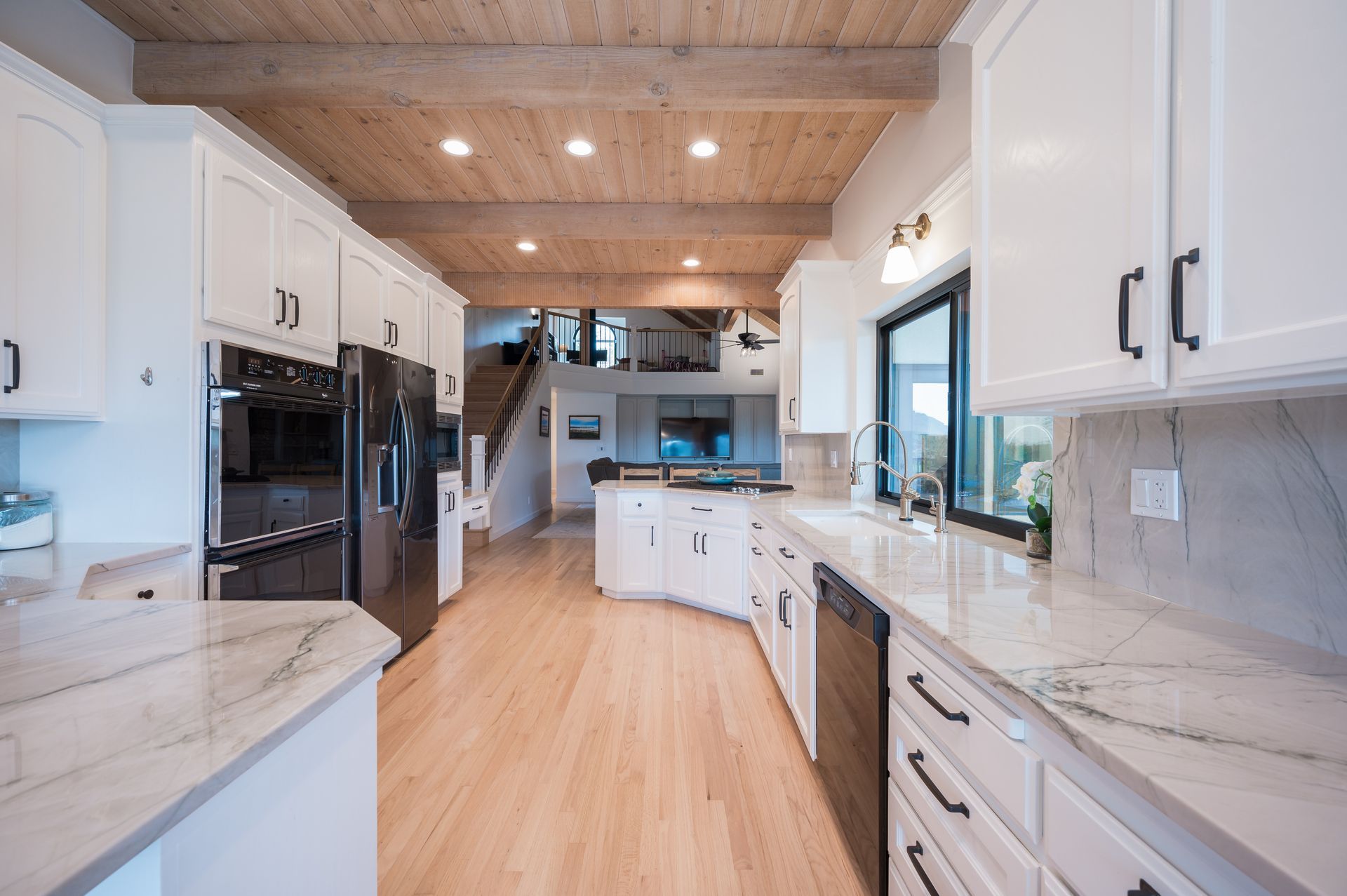 slm-kitchen-san-luis-marble
