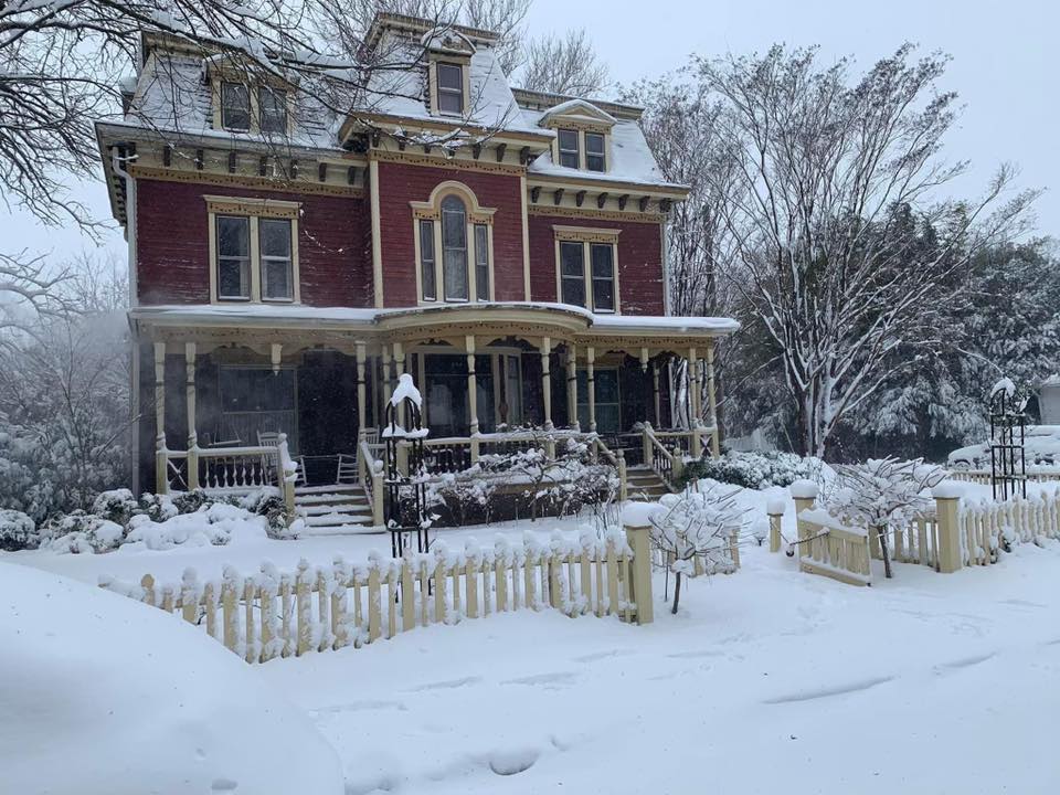 Poplar Hill Mansion Holiday House Tour