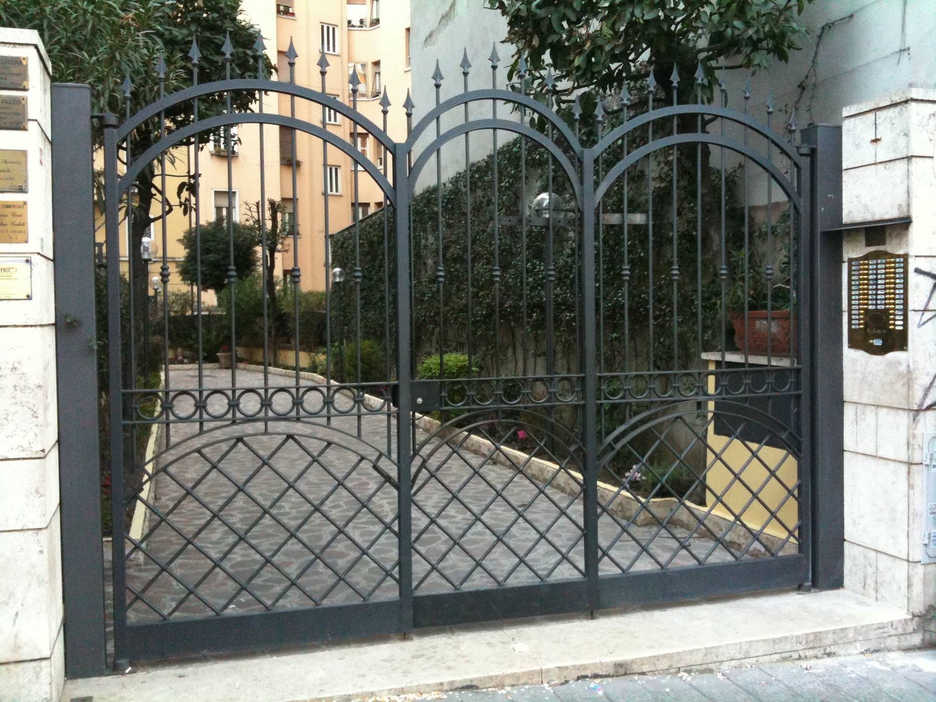 Cancello in ferro battuto