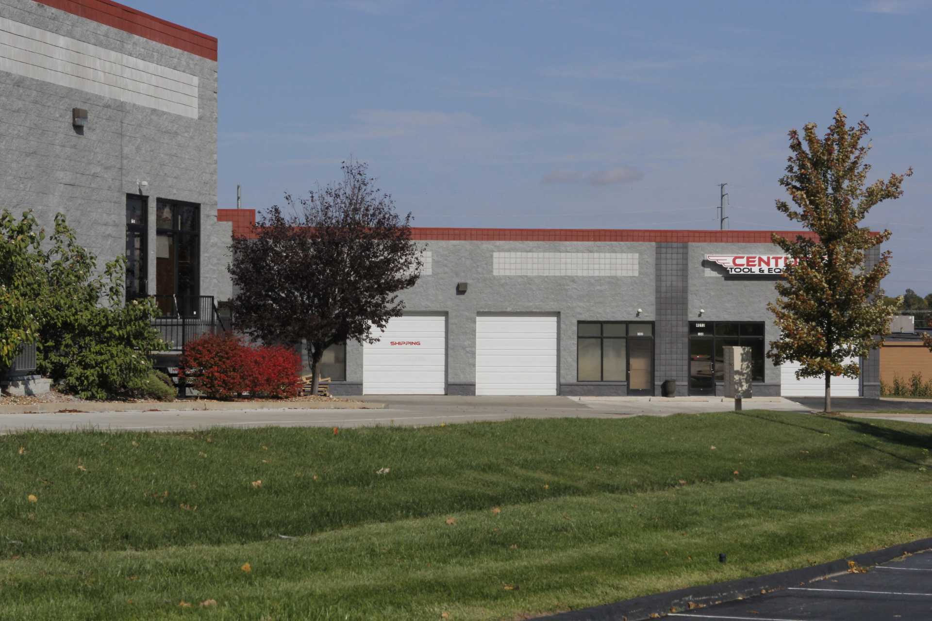 Mid Pointe Centre Exterior 9