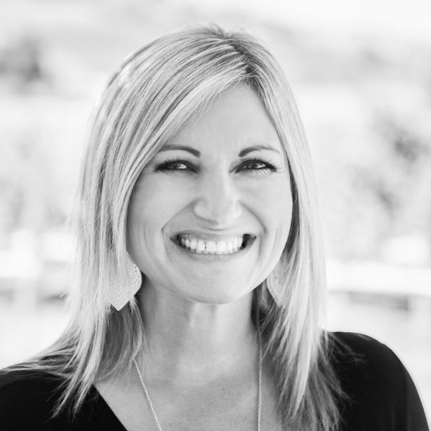 A headshot of Jennae Barton. 