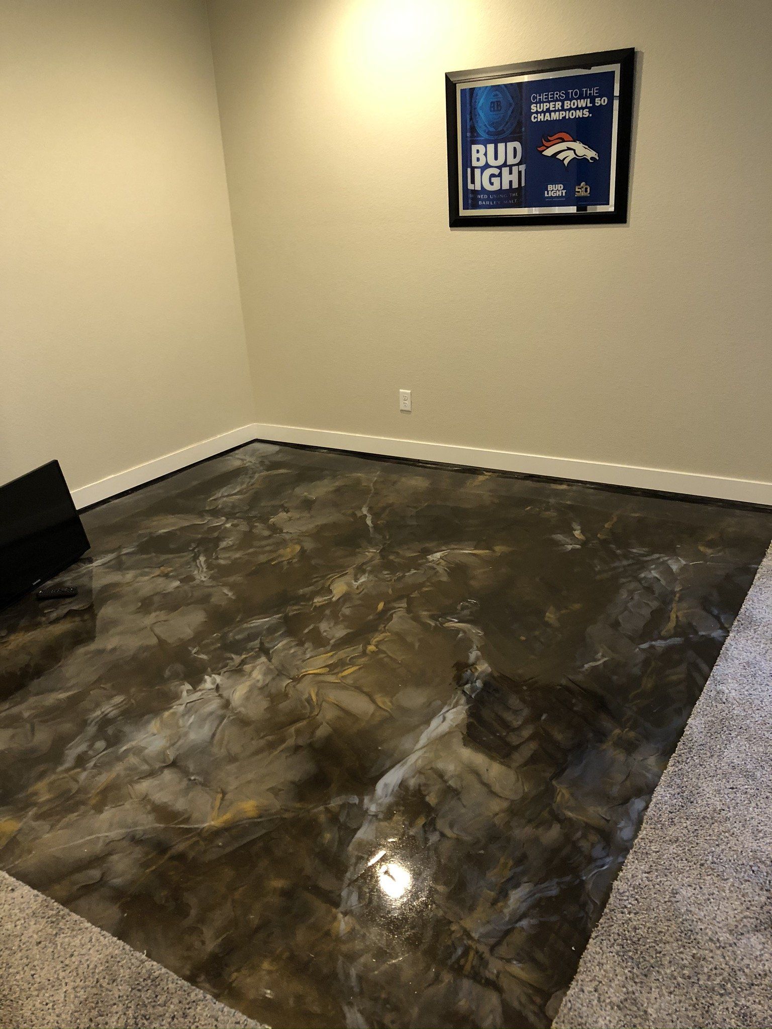 Small Room with Epoxy Floor — Silverthorne, CO — K J M Floor Store
