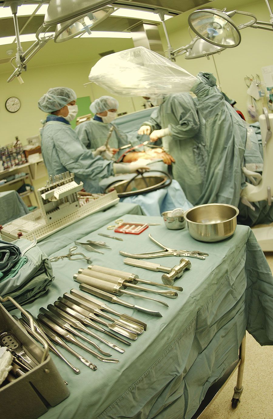 DR. JESUS JAURRIETA VALLES