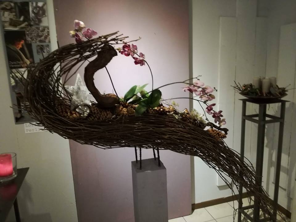 decorazione con fiori