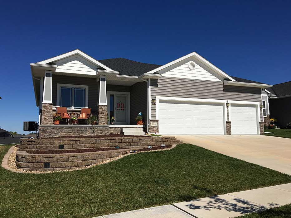 Hawthorne II House — Lincoln, NE — Prairie Home Builder