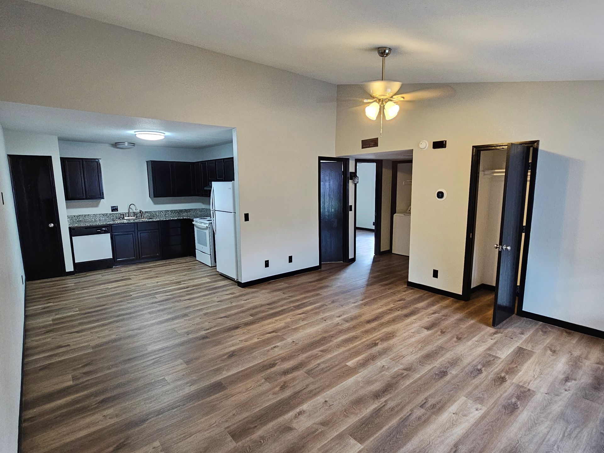 Thumbnail of Vantage Point Apartments