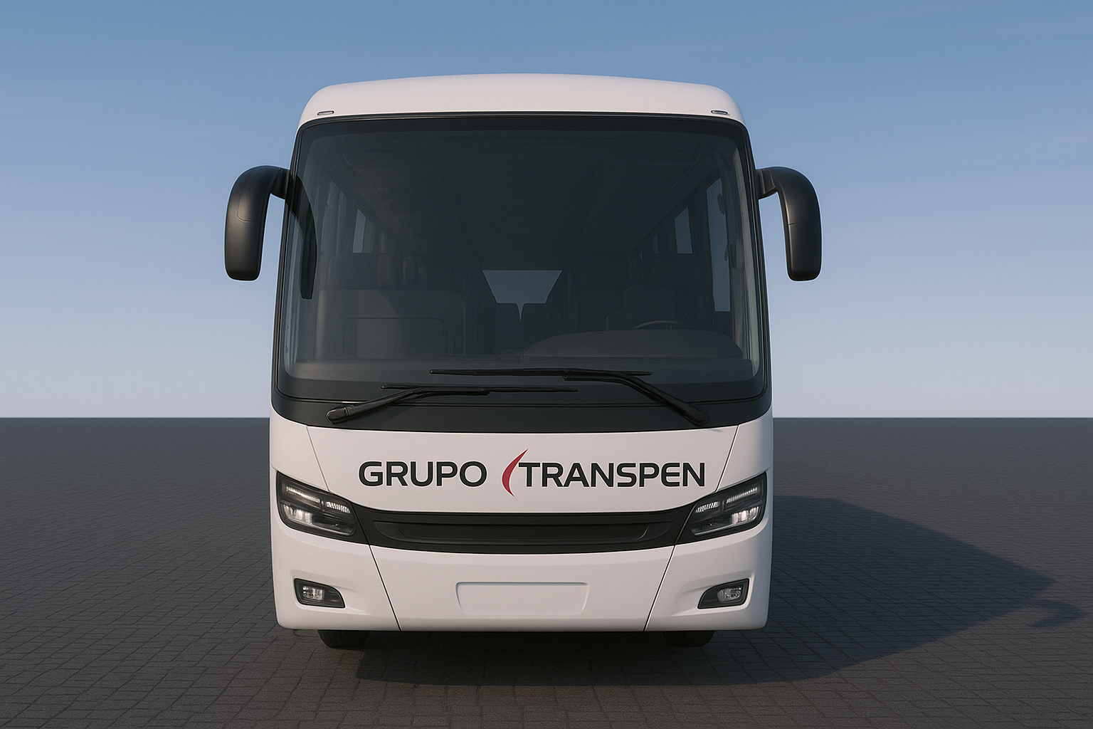 Ônibus branco do Grupo Transpen virado para frente em um dia ensolarado.