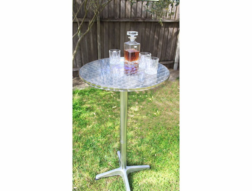 Bar / Cocktail Table