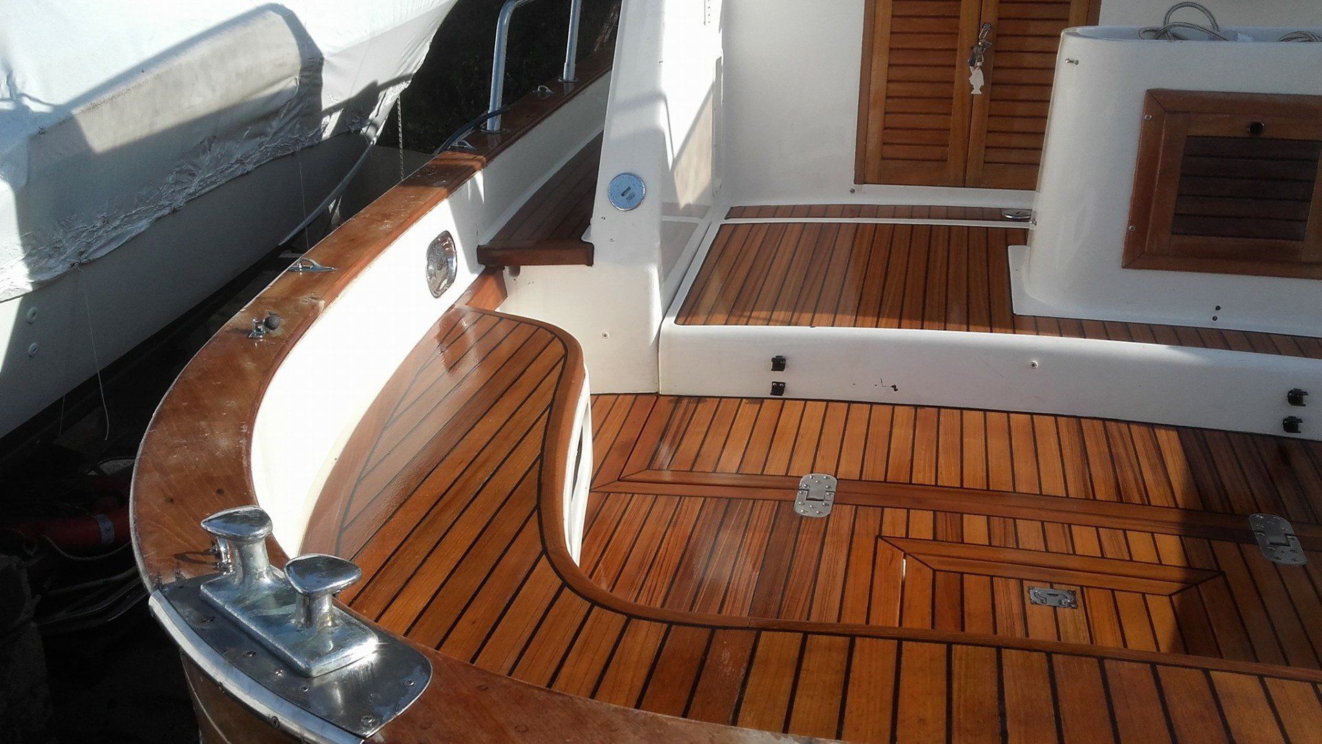 restauro pavimento imbarcazione