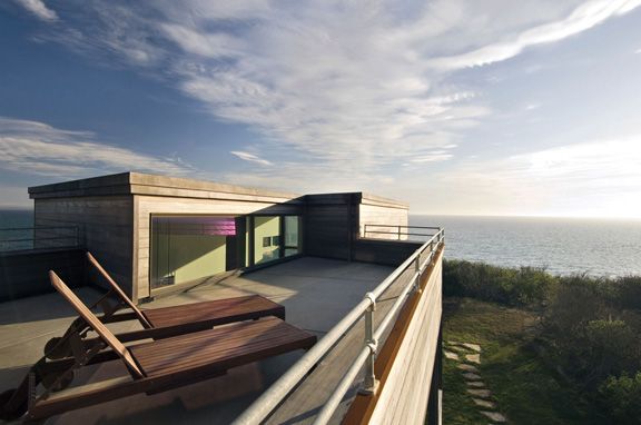 A modern beach house with views of Cape Cod Bay