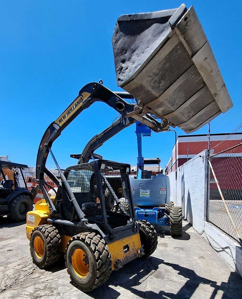 RENTA Y VENTA DE MAQUINARIA PESADA ICSSA