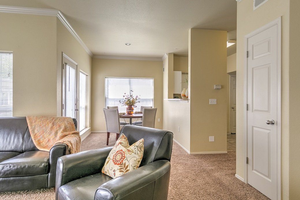 the renaissance at hobble creek classic apartment interior