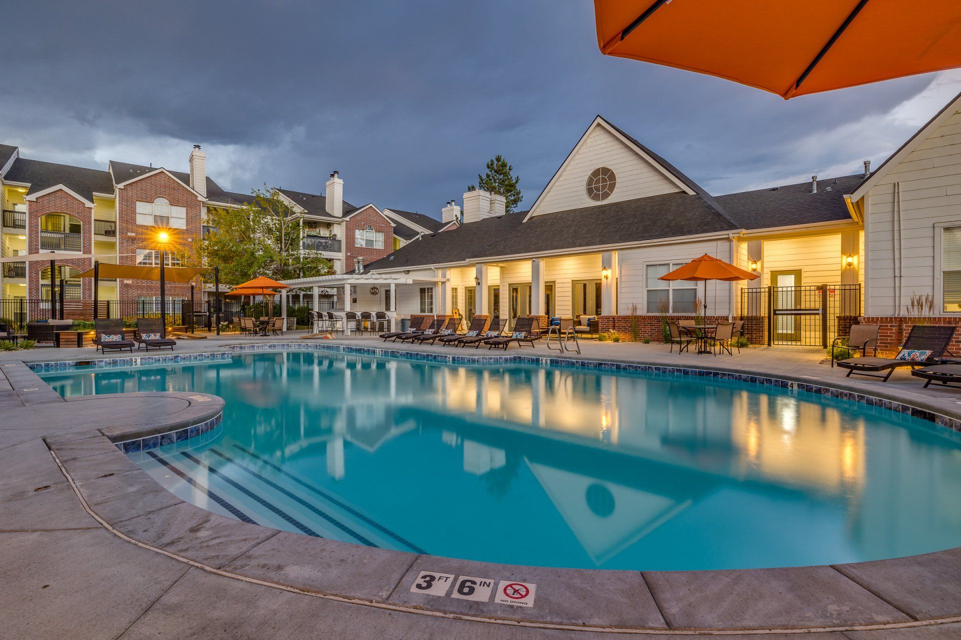 the renaissance at hobble creek pool