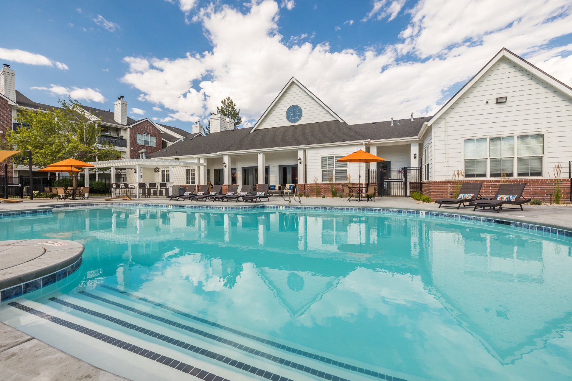 the renaissance at hobble creek pool