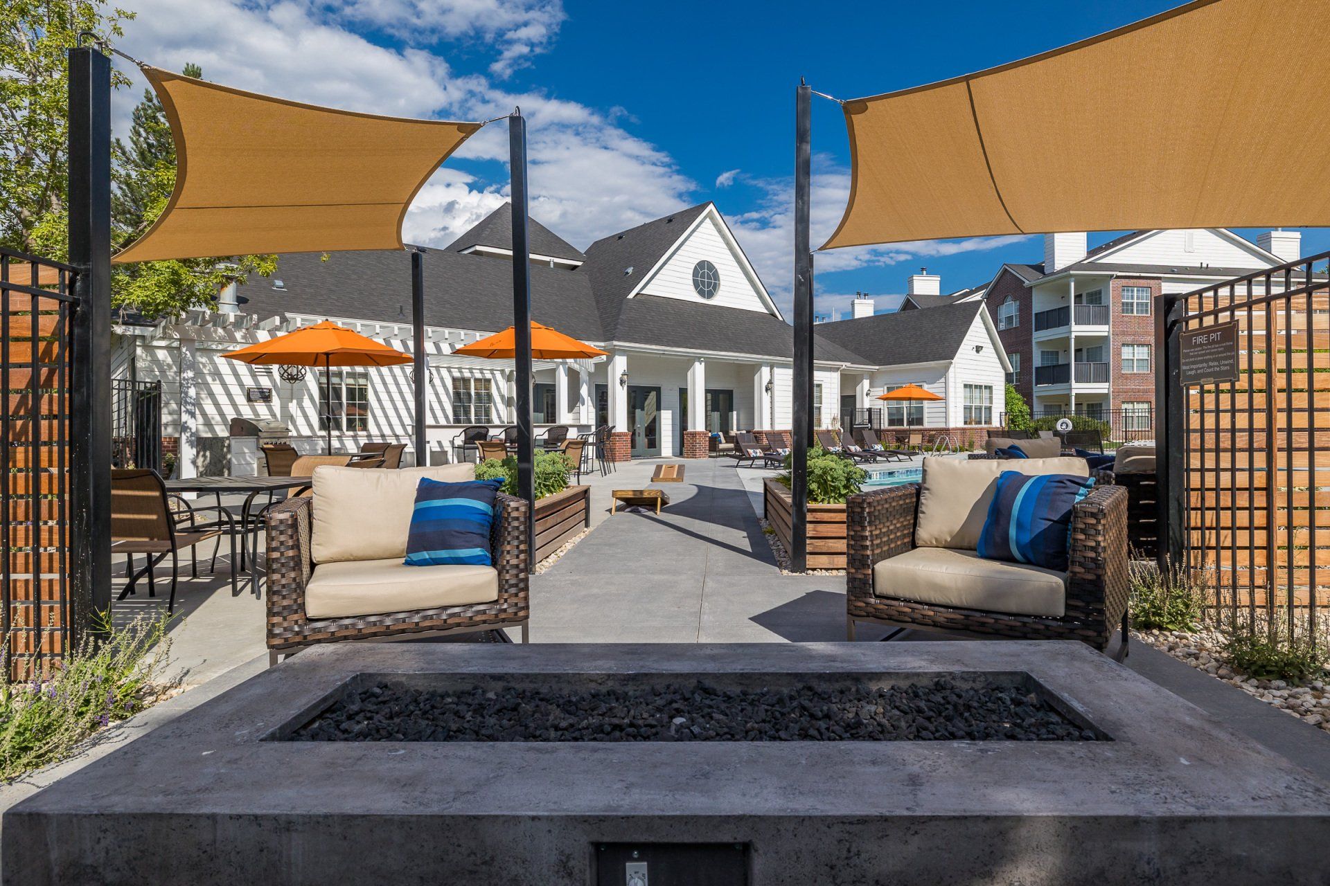 the renaissance at hobble creek pool