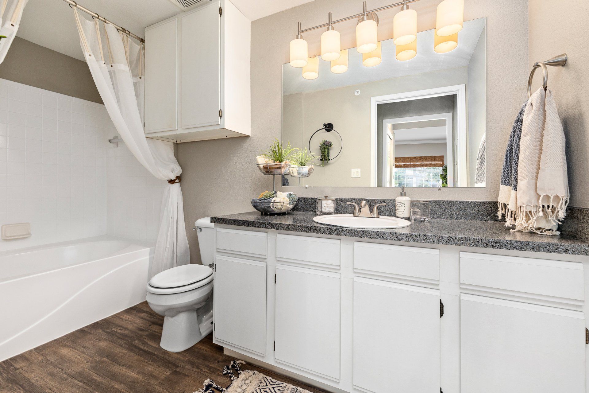 the renaissance at hobble creek interior