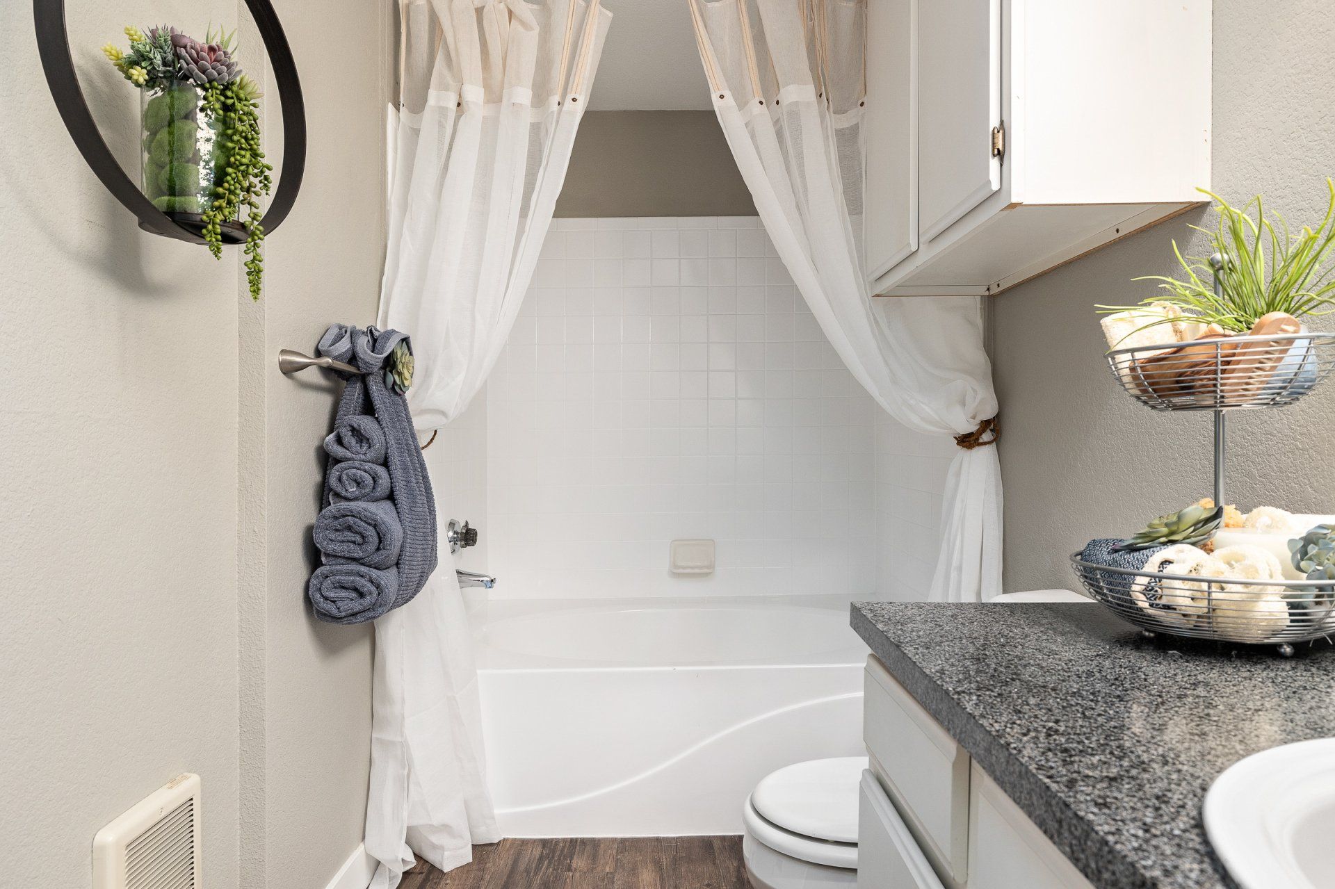 the renaissance at hobble creek interior