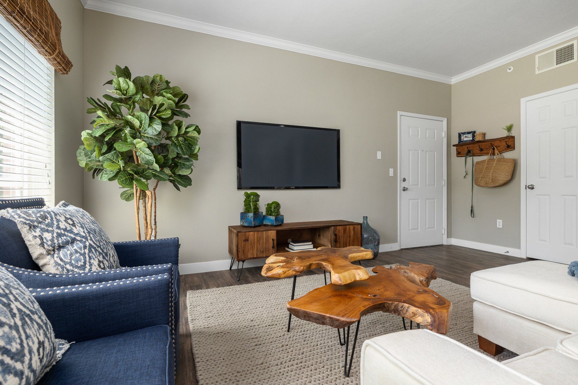 the renaissance at hobble creek interior