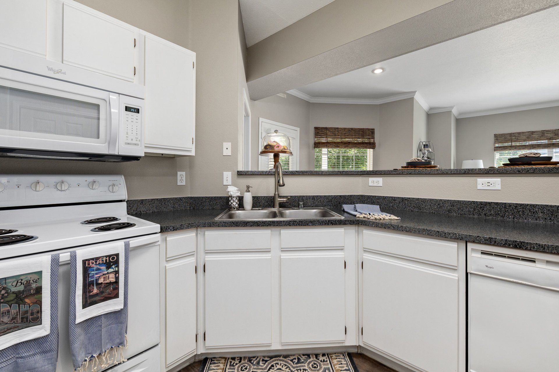 the renaissance at hobble creek interior