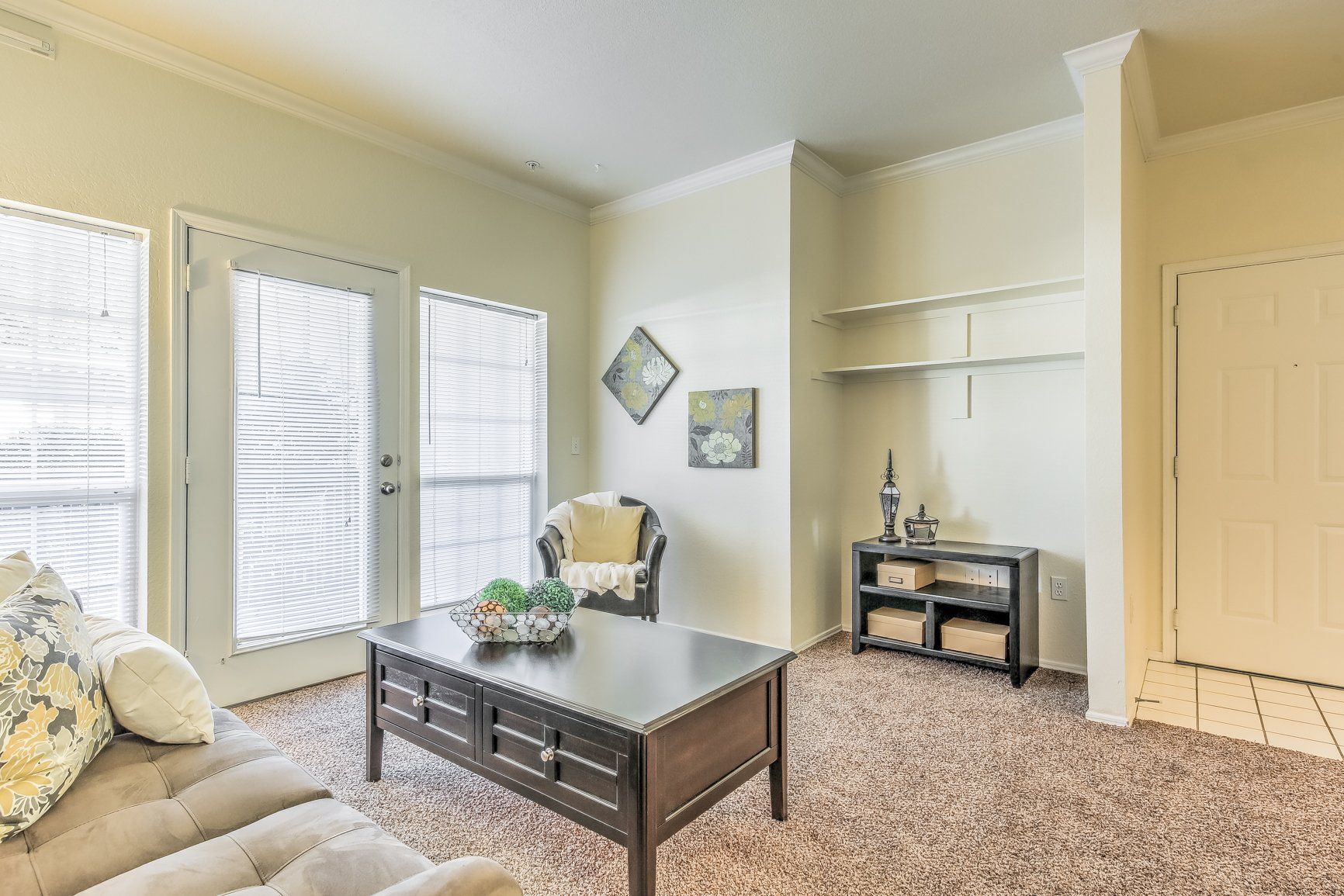 the renaissance at hobble creek classic apartment interior