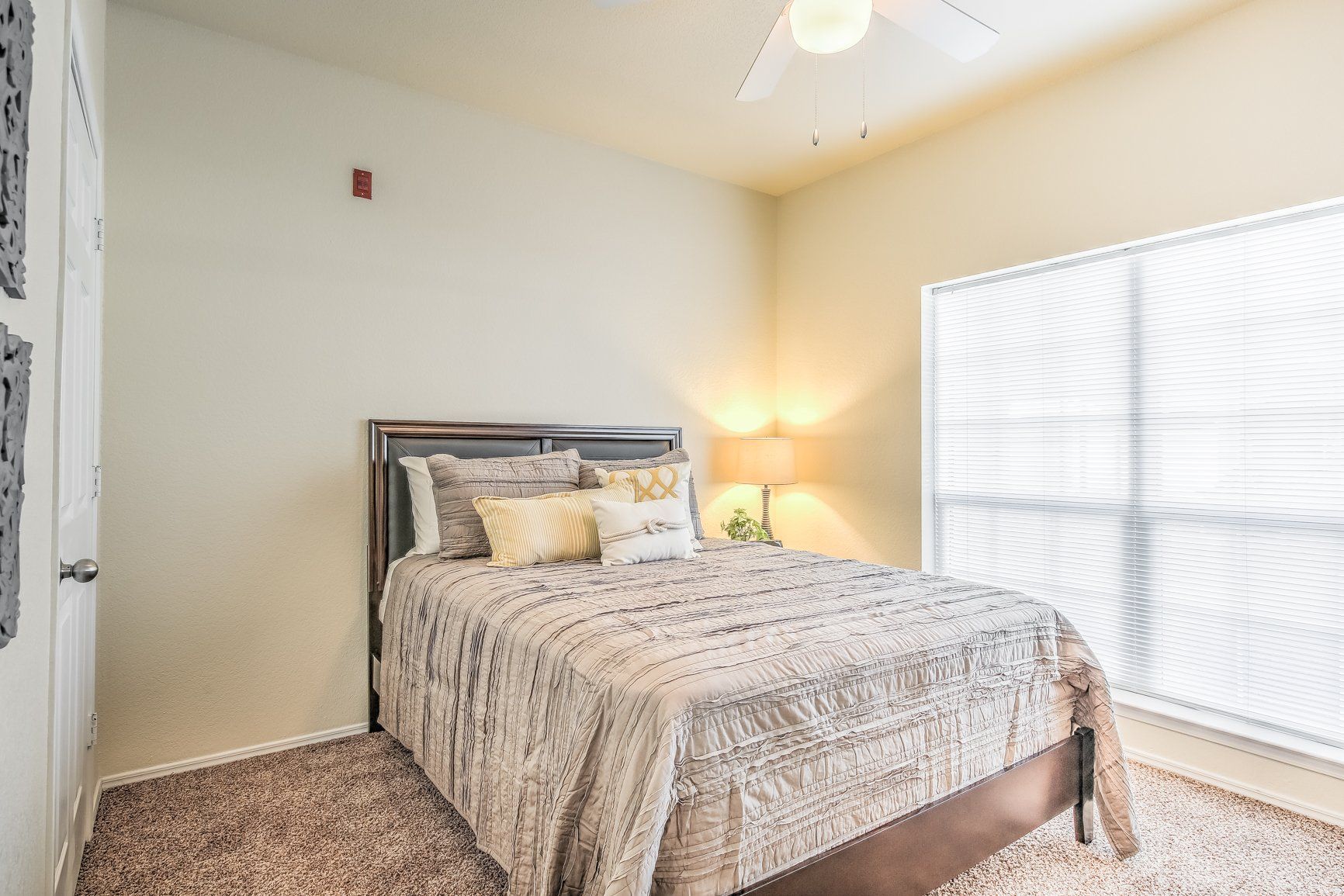 the renaissance at hobble creek classic apartment interior