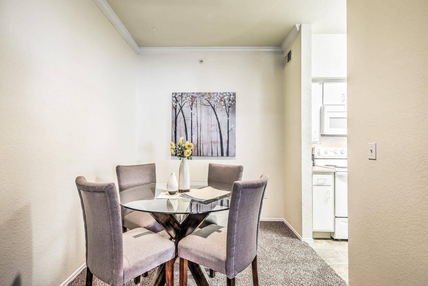 the renaissance at hobble creek classic apartment interior